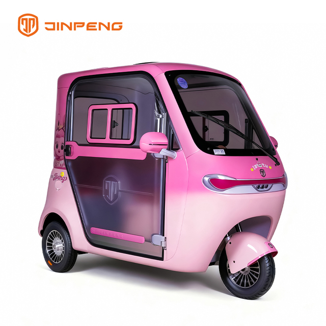 Xe ba bánh chạy điện M7